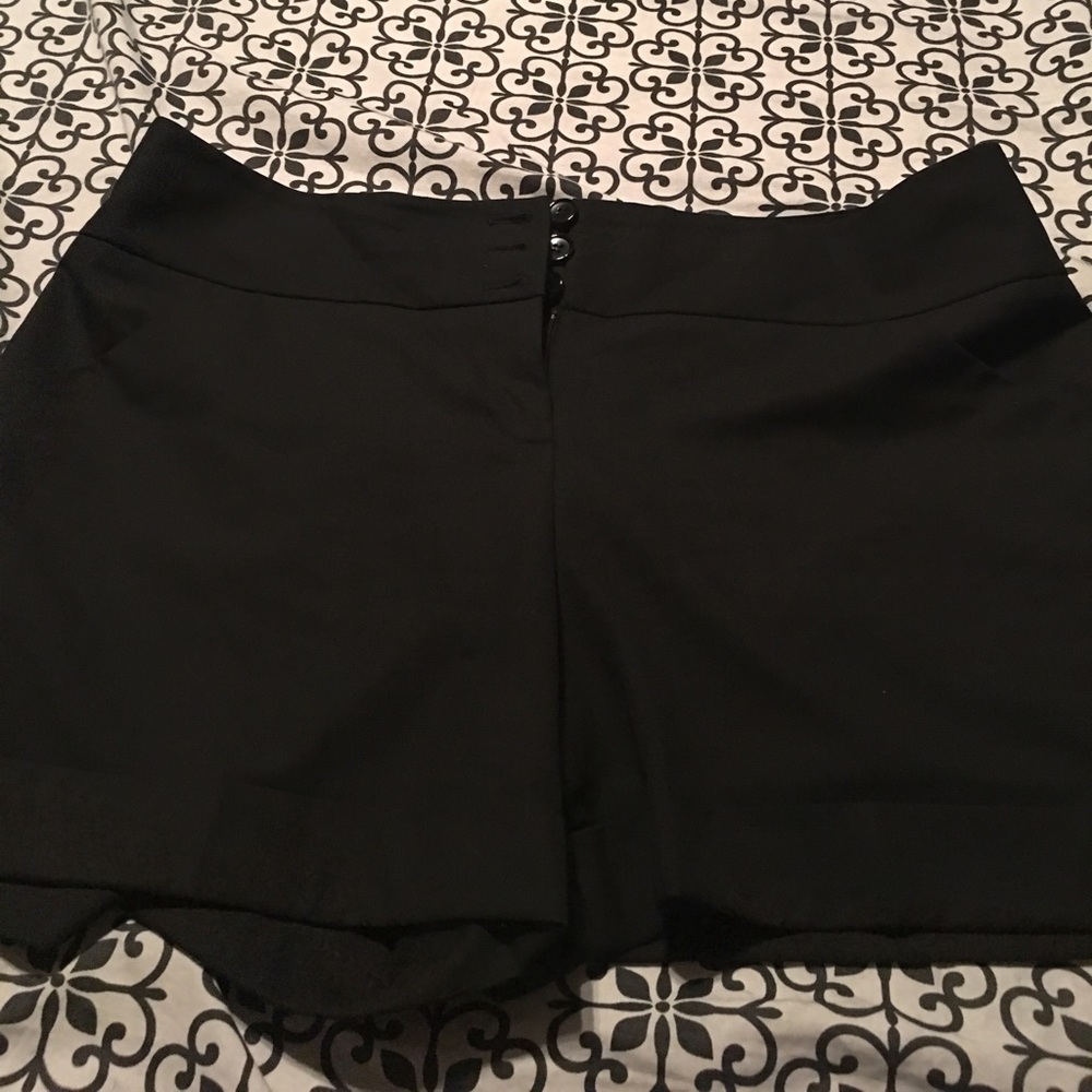 The limited black shorts, size 14!!
