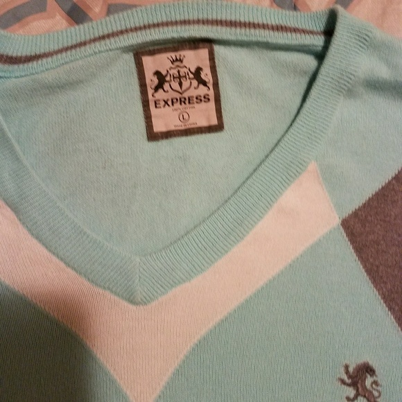 Sweater - Picture 2 of 2