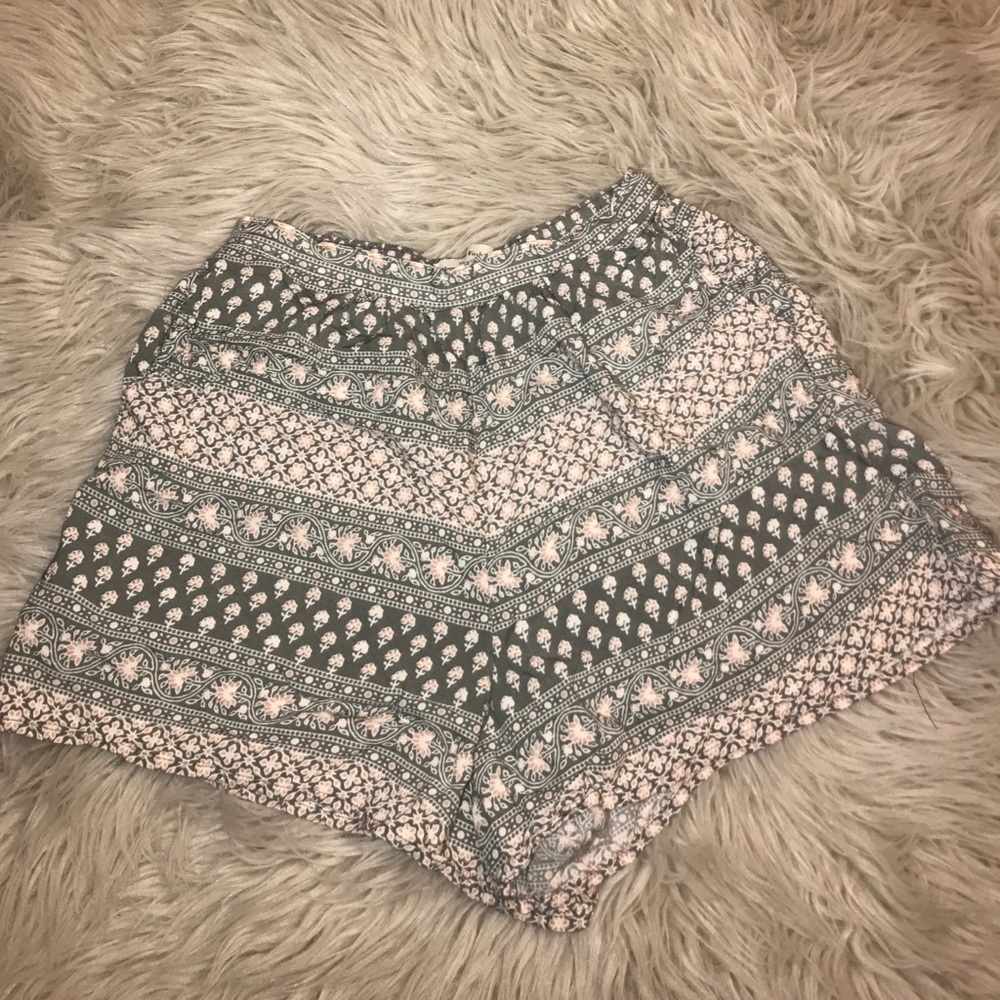 Abercrombie Flowy Shorts