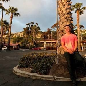 Meet your Posher, Omar