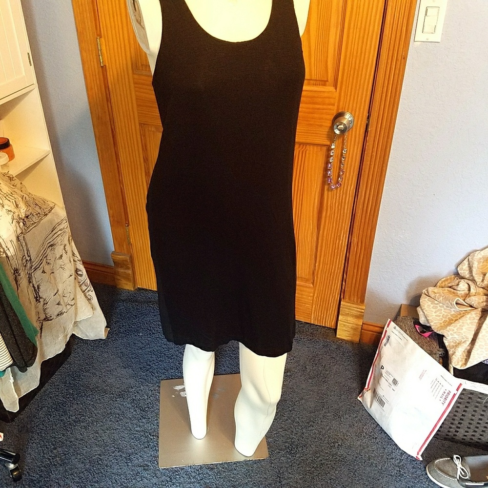 Lou & Grey little black dress 