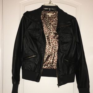 🕶FAUX LEATHER JACKET🕶