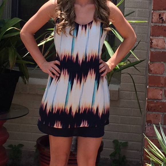 Melting pot dress🔥 - Picture 2 of 7