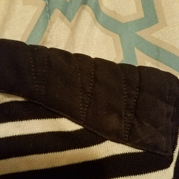 Sweater - Picture 3 of 3