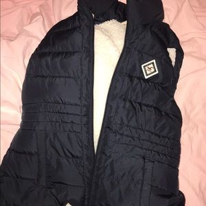 Hollister Puffer Vest