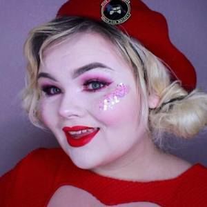 Meet your Posher, Katrina