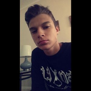 Meet your Posher, Anthony