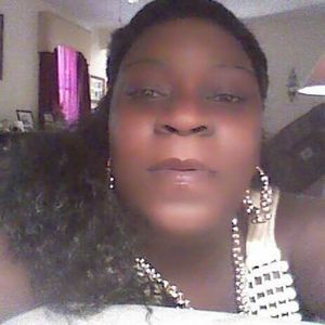 Meet your Posher, Keisha