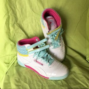 NWOT Girls Reebok Princess Hi Top