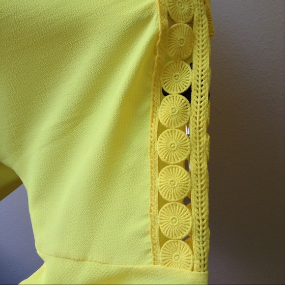 3x left FLASH SALE Plus size nwot YELLOW TUNIC - Picture 3 of 5