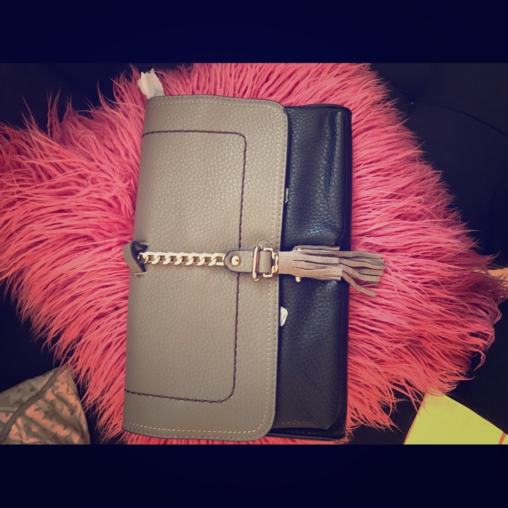 Black and grey clutch