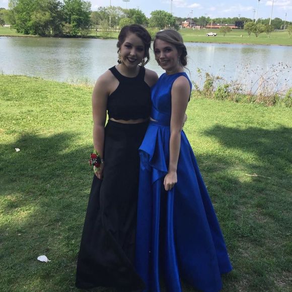 Meet your Posher, Olivia - Picture 1 of 1