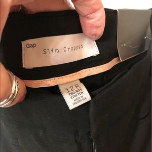 Gap slim fit black crop pants