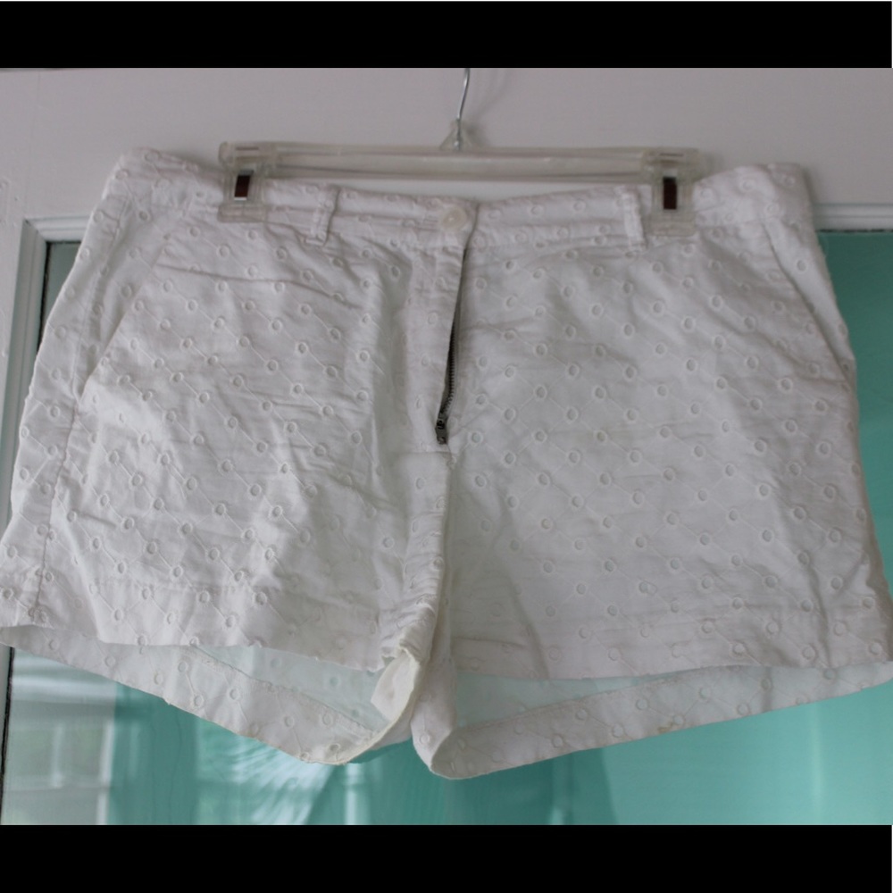 gap eyelet white chino shorts size 10R