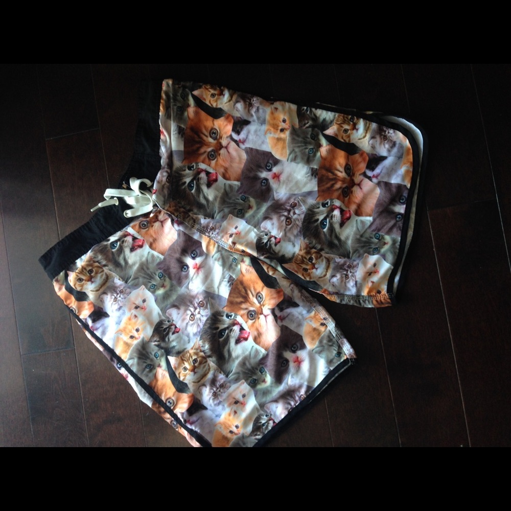 Men’s Cat Board shorts 🐱