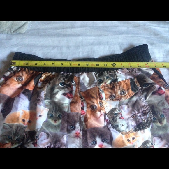 Men’s Cat Board shorts 🐱 - Picture 4 of 7