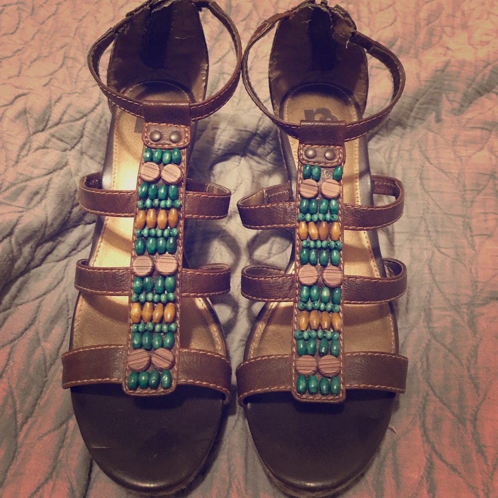 Beaded brown and turquoise wedges