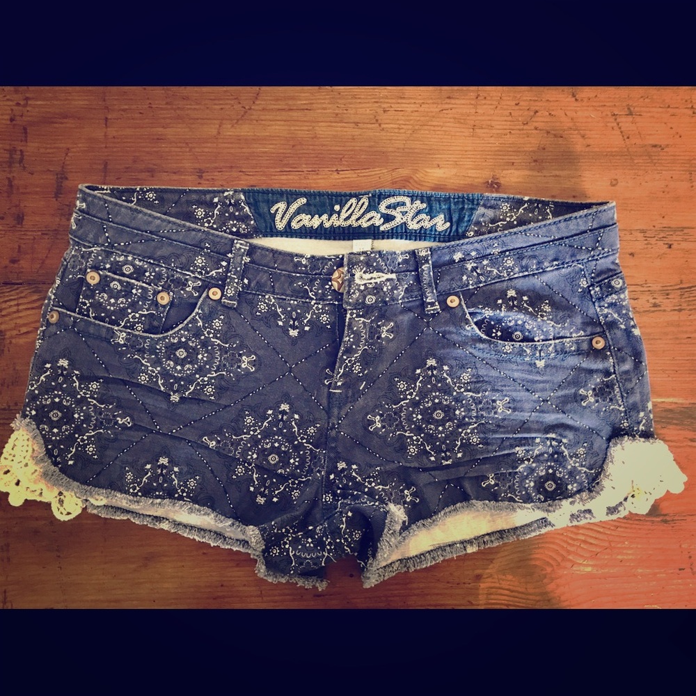 Paisley Patterned Jean Shorts