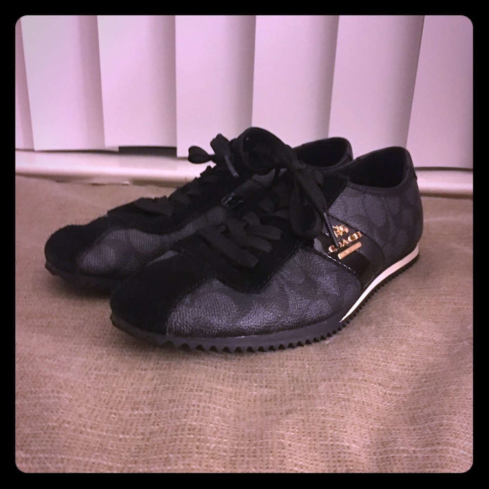 Like new Coach black sneakers size 6.5