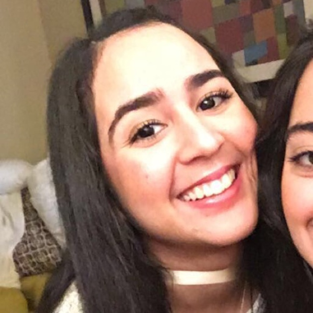 Meet your Posher, Camila