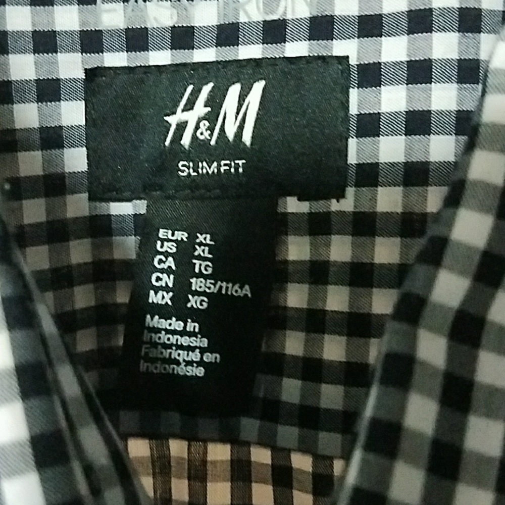 Button up - Picture 2 of 2