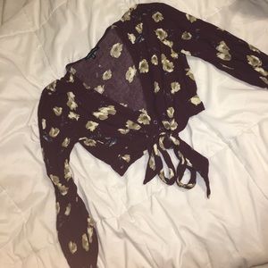 Maroon long sleeve crop top