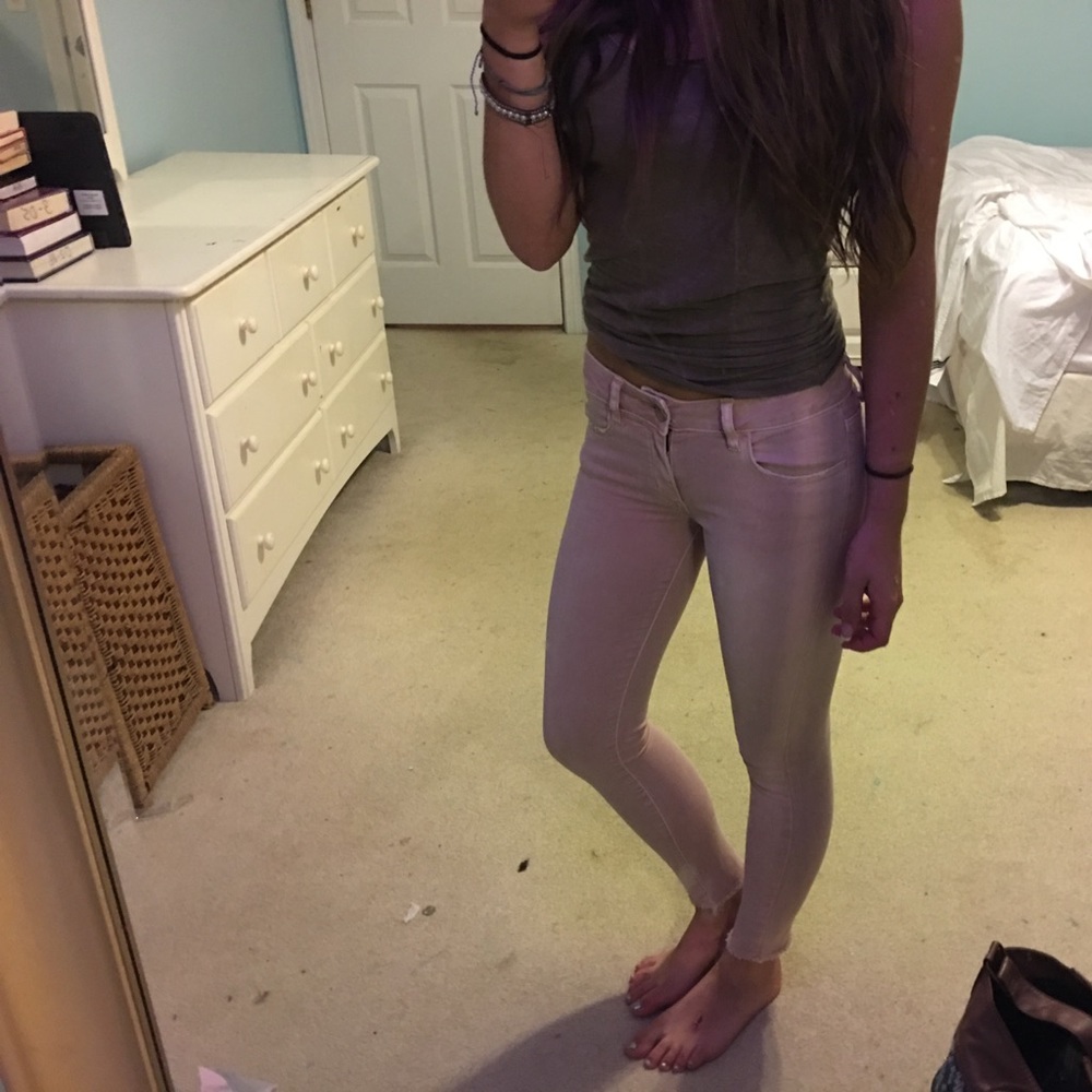 Pink American Eagle Super Skinny Jeans