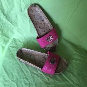 NWOT Girls Michael Kors Slides