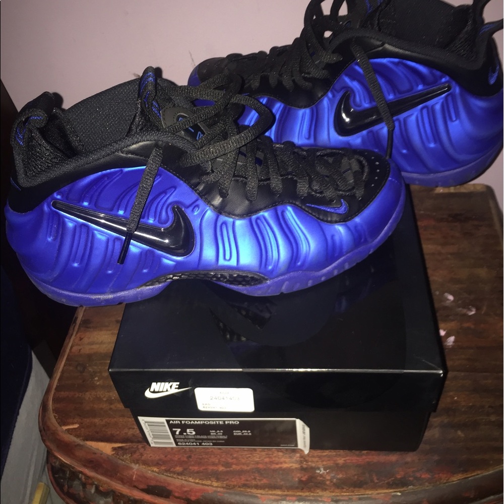 Royal blue foamposite