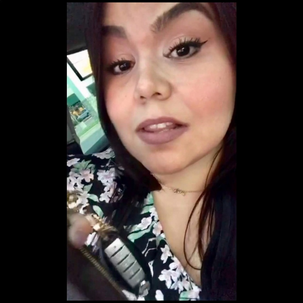 Meet your Posher, Nikki