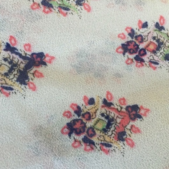 Patterned Flowy Sleeveless Jumpsuit - Picture 4 of 4