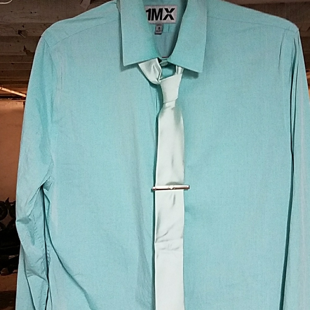 Button up plus tie both express