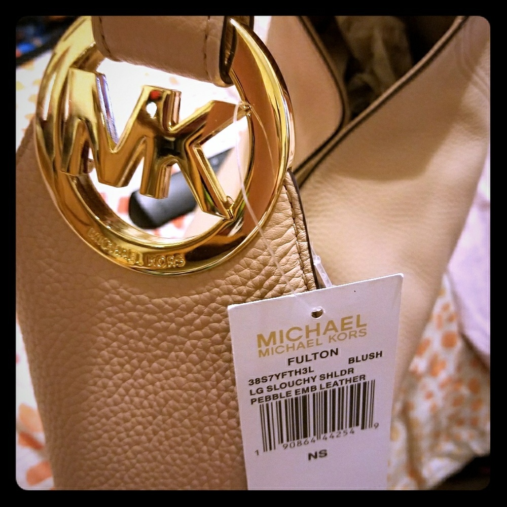 Authentic MK shoulder bag