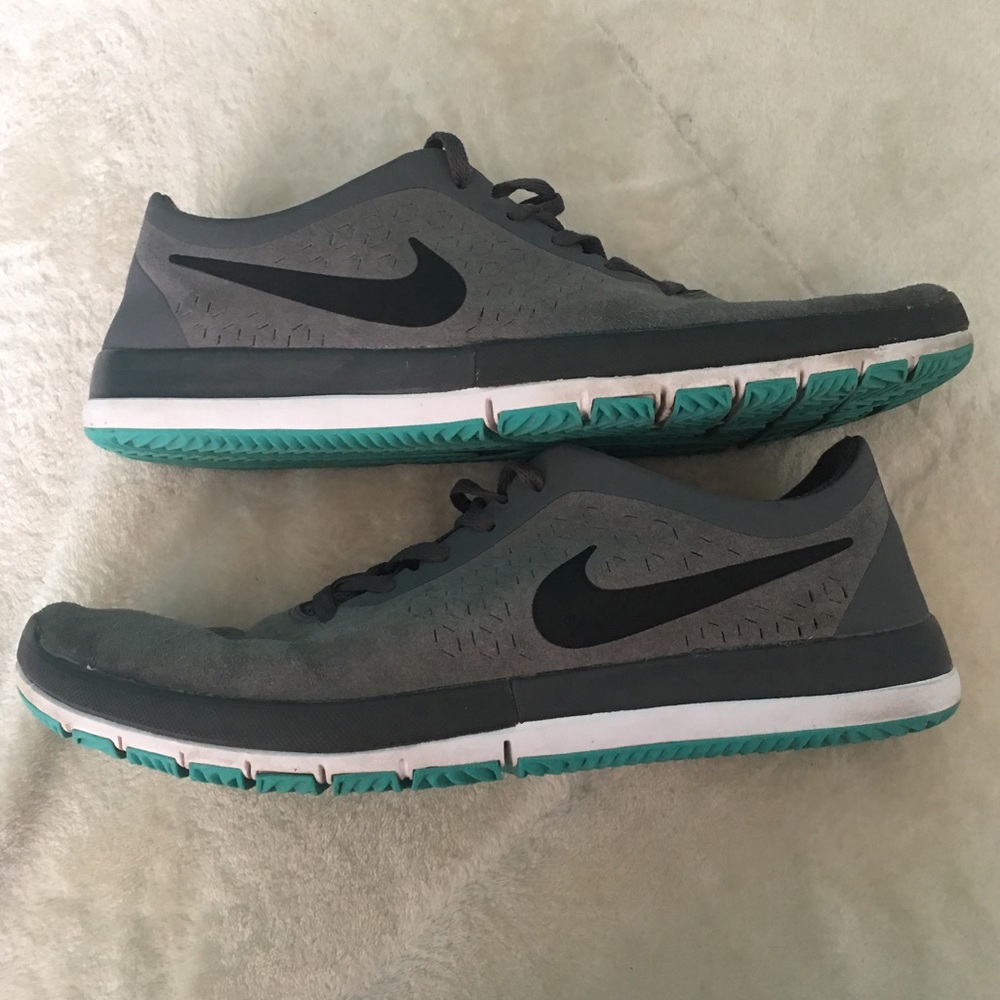 MEN's Nike SB Size 12