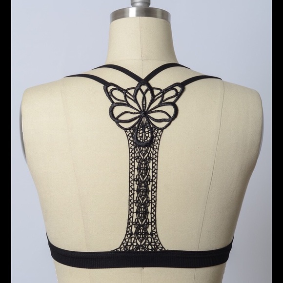 Black racerback butterfly appliqué bralette tattoo - Picture 5 of 6