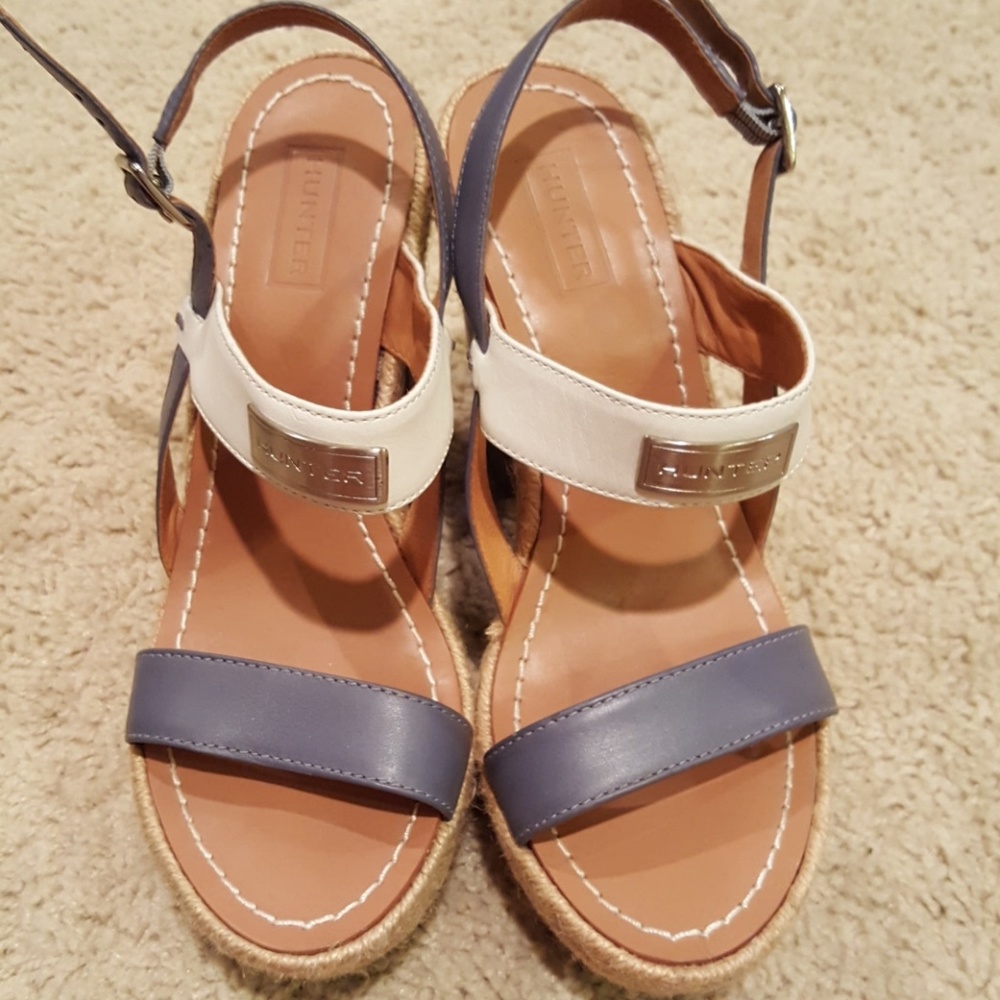 Hunter sandals