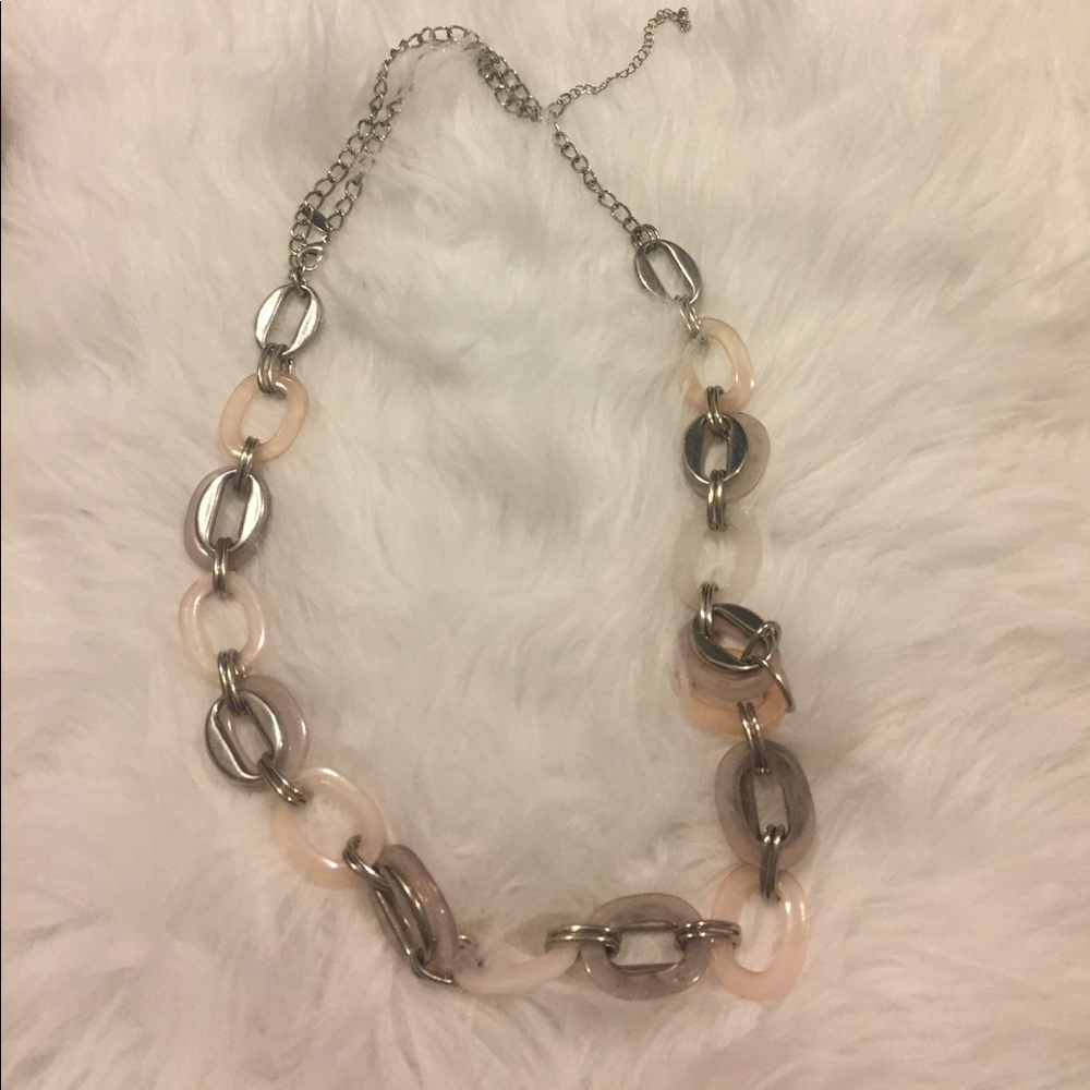 Gorgeous New York& Co Necklace