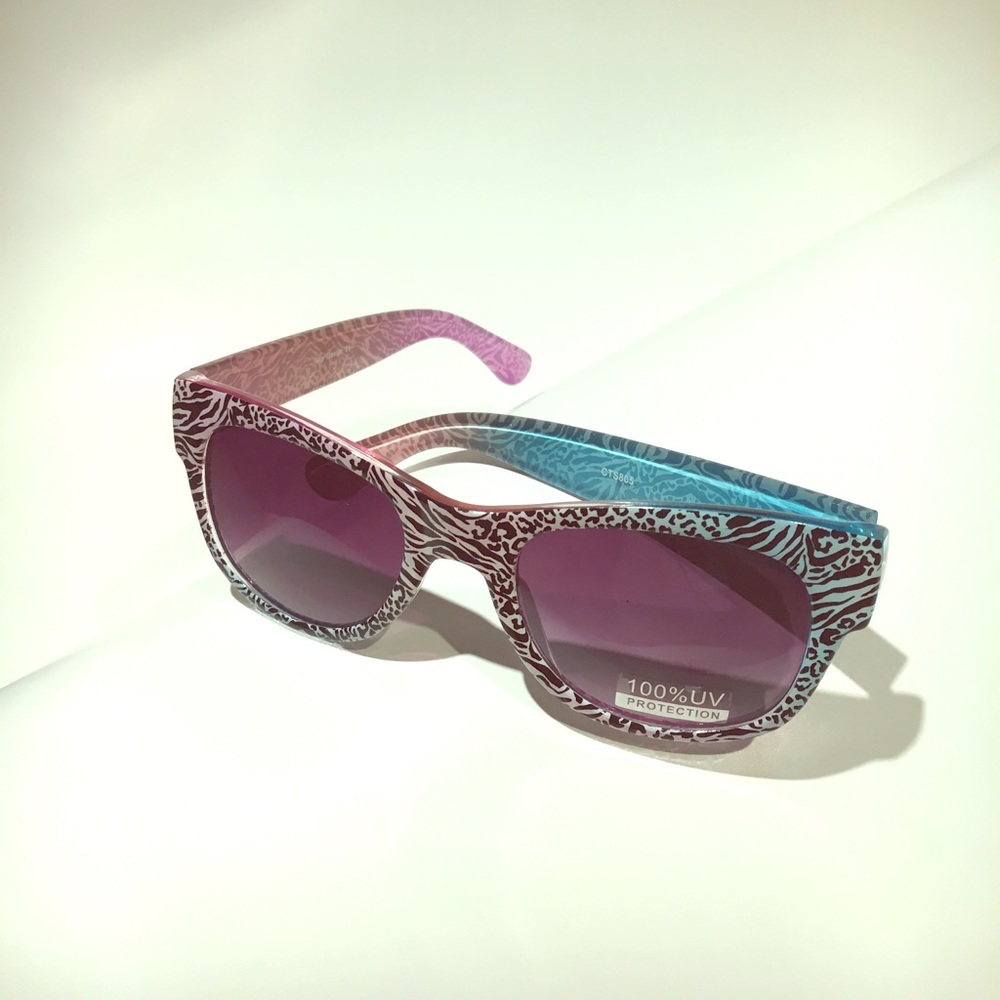 Rainbow animal print retro sunglasses