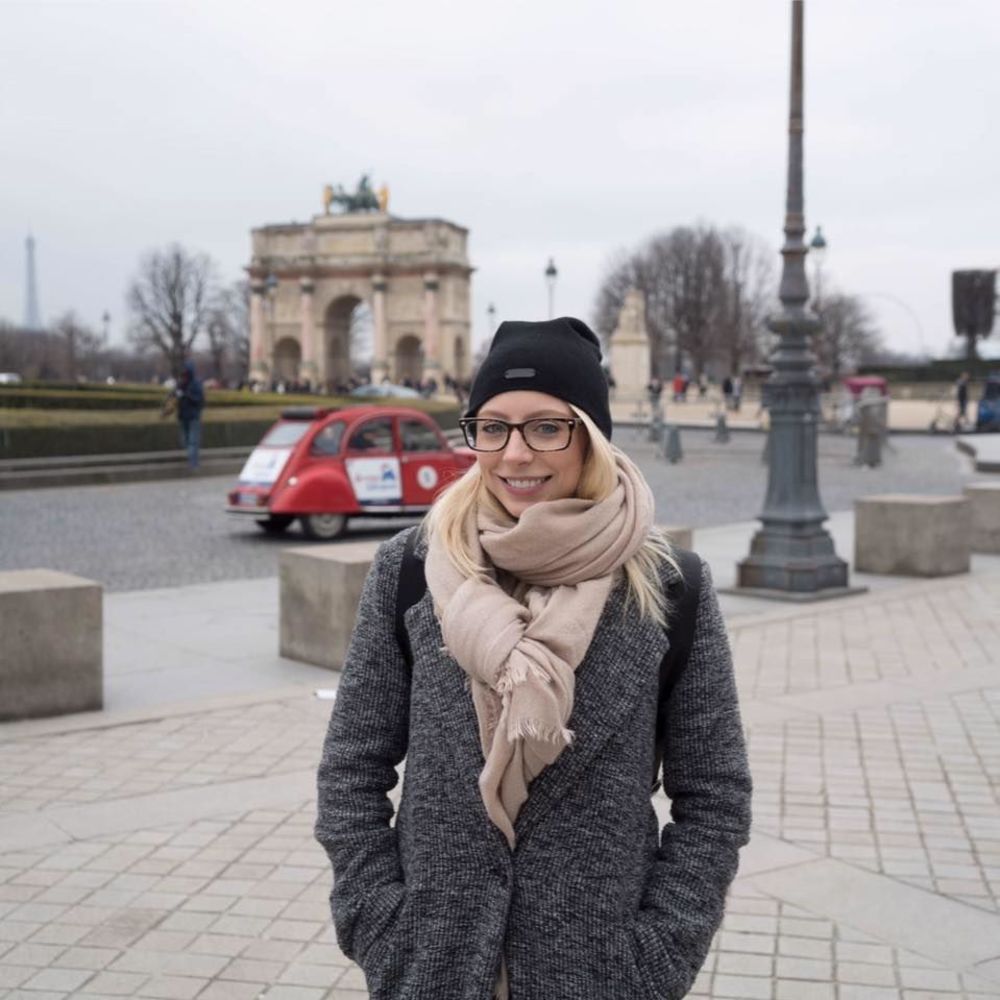 Meet your Posher, Rebecca