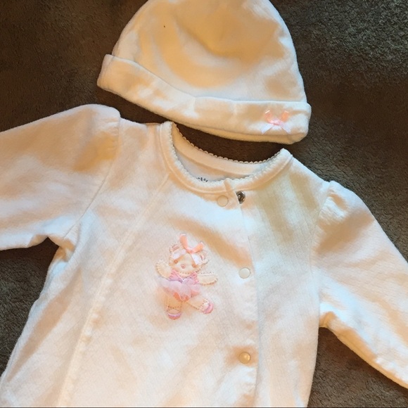 Little me white ballet bear footie - Picture 1 of 3