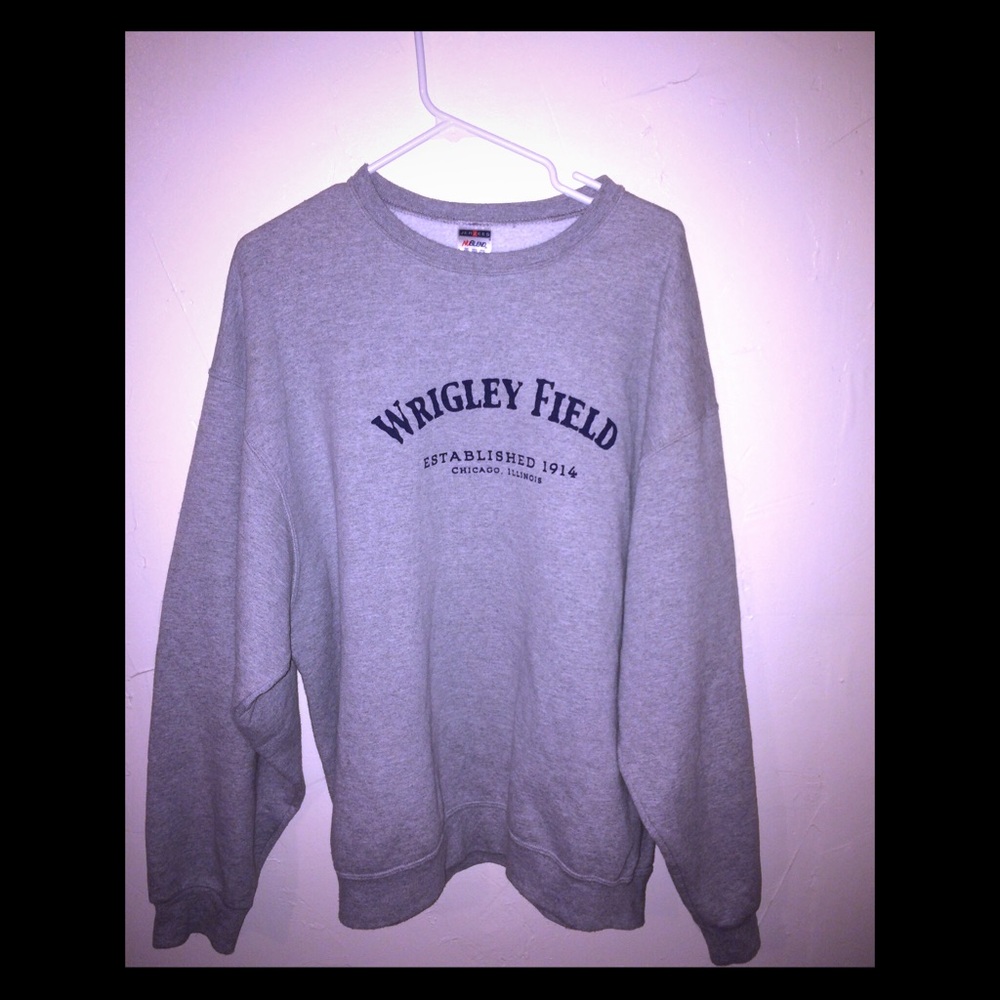 Vintage, Wrigley Field sweatshirt.