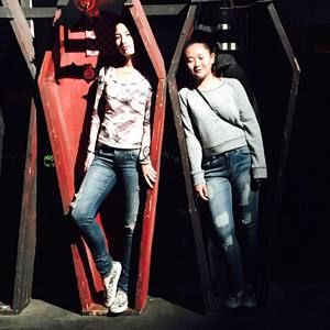 Meet your Posher, Emma