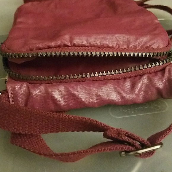Used small kipling bag - Picture 3 of 4
