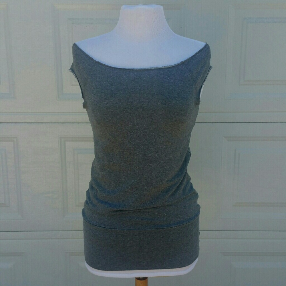S/P Grey Boatneck top 🌸🍃