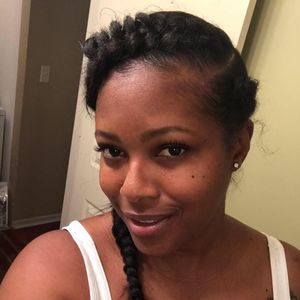 Meet your Posher, Tara