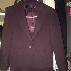 Apostrophe by Macy's Business Suit