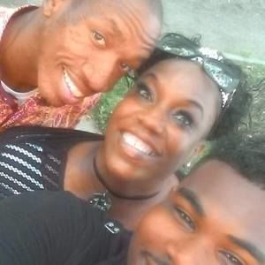 Meet your Posher, Adrienne