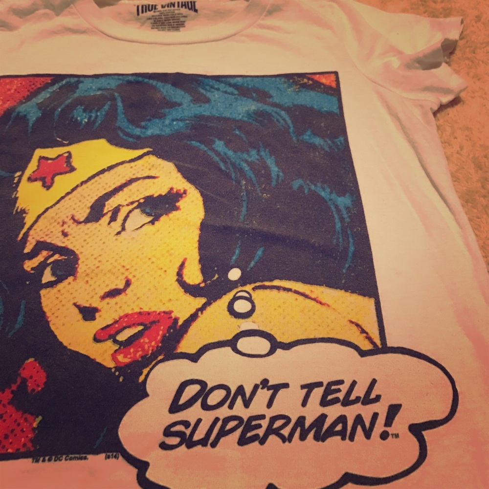 "Don't tell superman" t-shirt