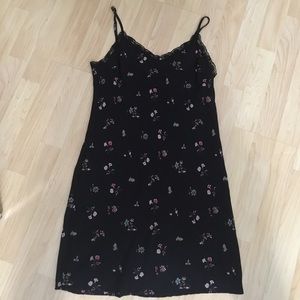 New Hollister lace-trim slip dress