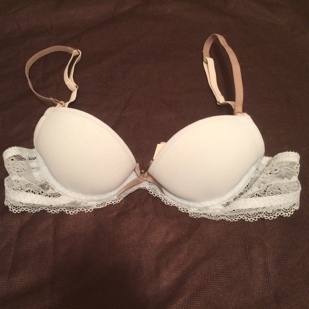 Victoria's Secret Bra 32A